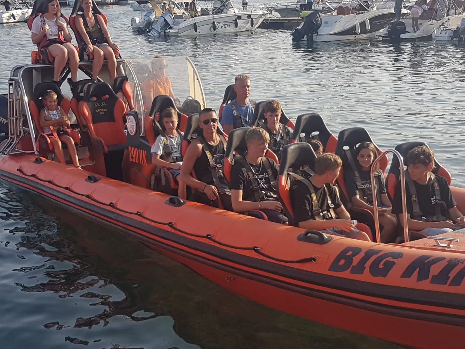 60395180 ad32 440b 8d4f baeb5fe16a7e